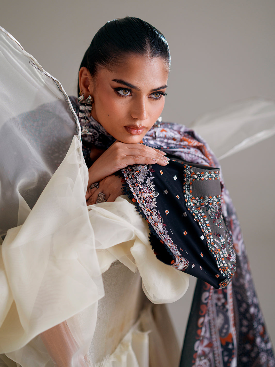 Charcoal Grey Embroidered Three-Piece Ethnic Suit