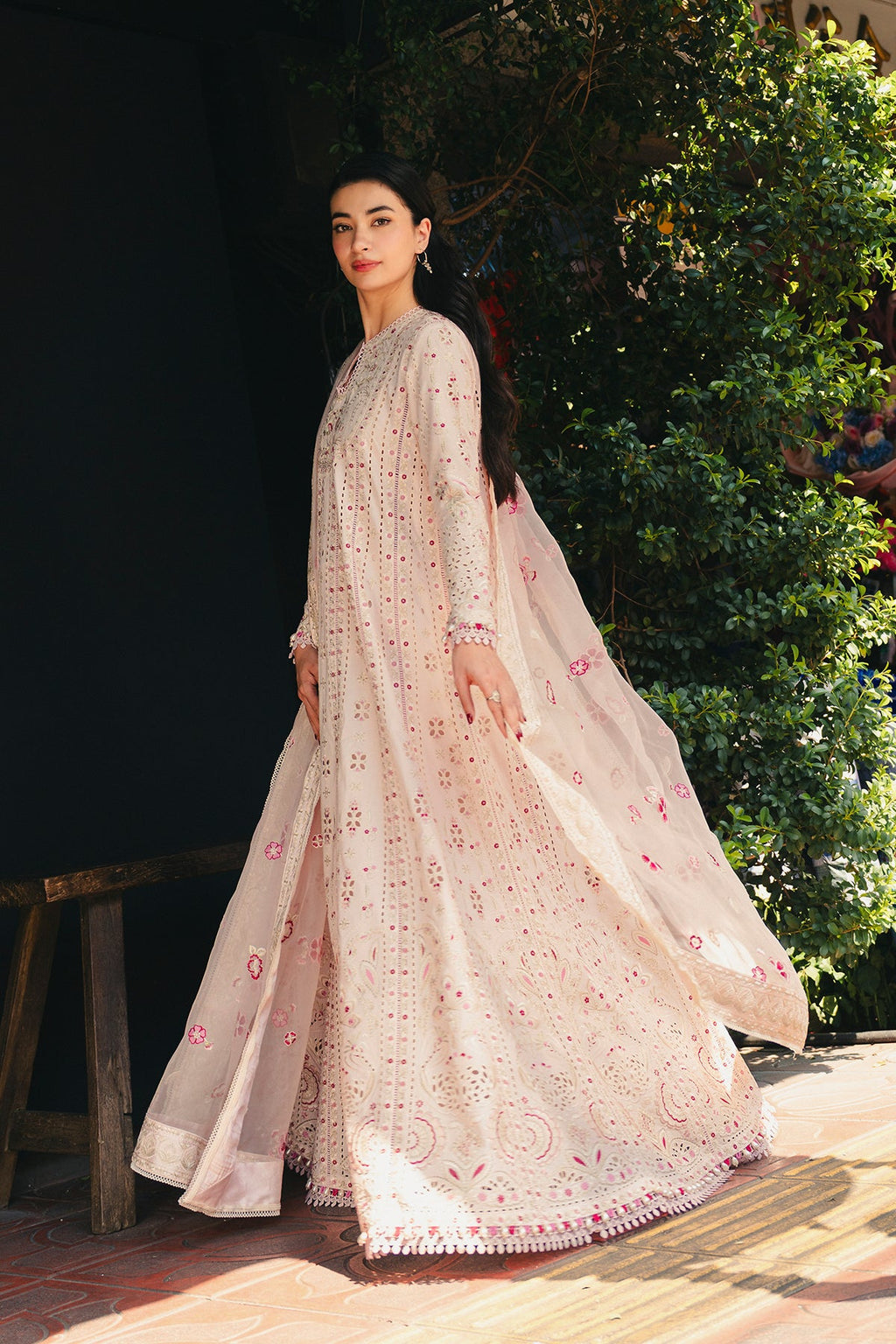 Blush Pink Embroidered Kalidaar Luxury Ensemble